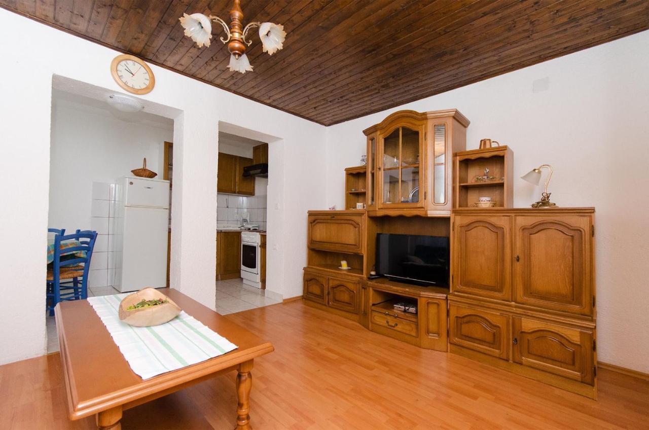 Apartments Marija Ivana เซนญ์ ภายนอก รูปภาพ