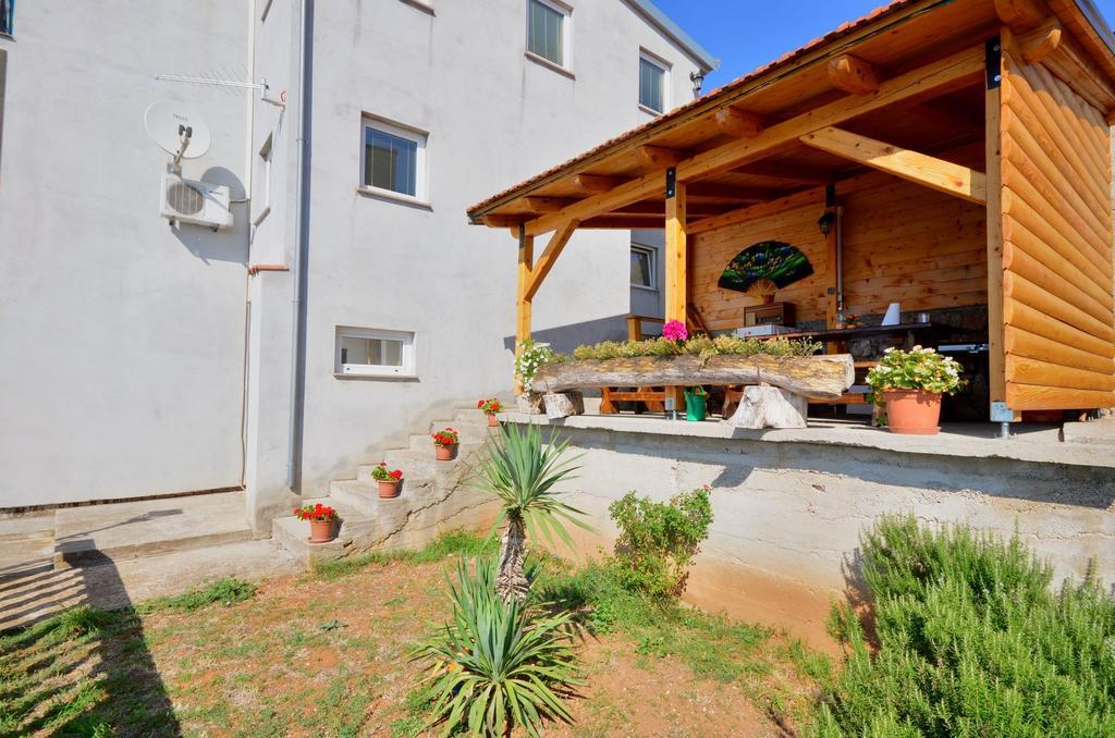 Apartments Marija Ivana เซนญ์ ภายนอก รูปภาพ